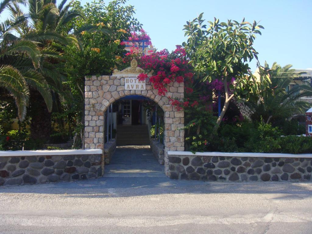 Hotel Avra Kamari  Exterior photo