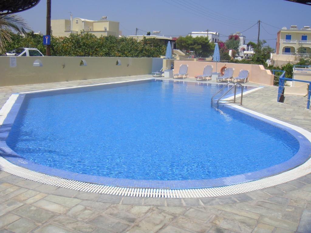Hotel Avra Kamari  Exterior photo
