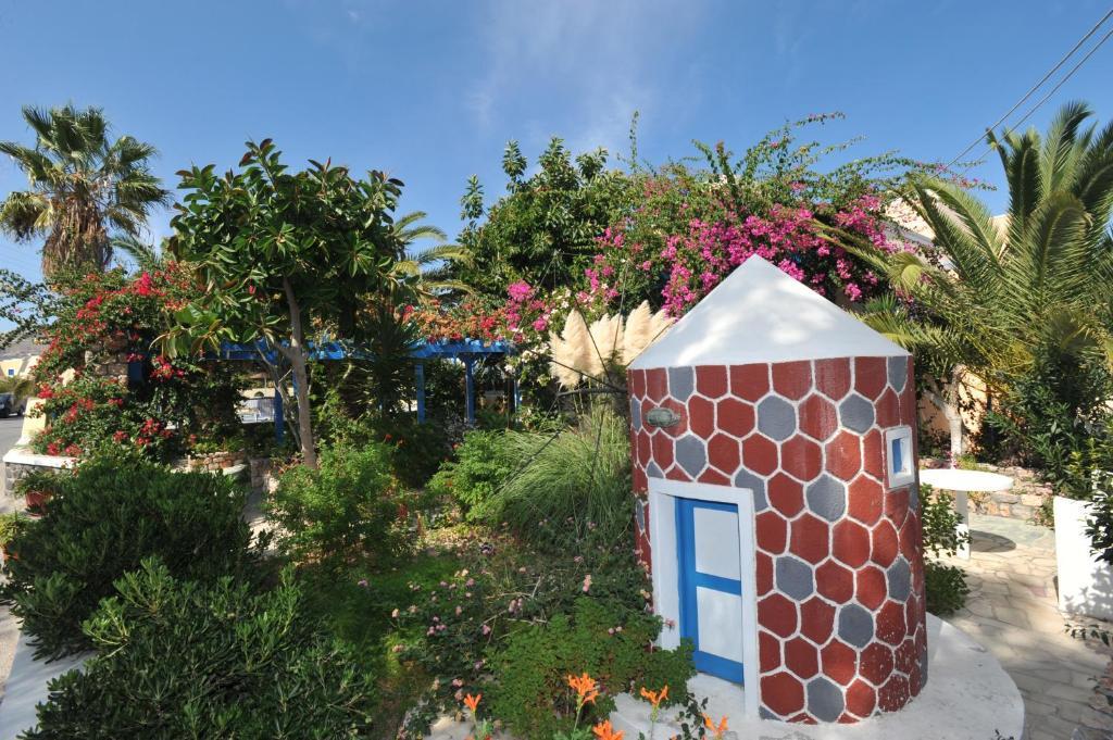 Hotel Avra Kamari  Exterior photo